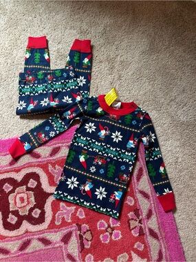 Hanna Andersson Navy and Red Gnome Holiday Pajama Set